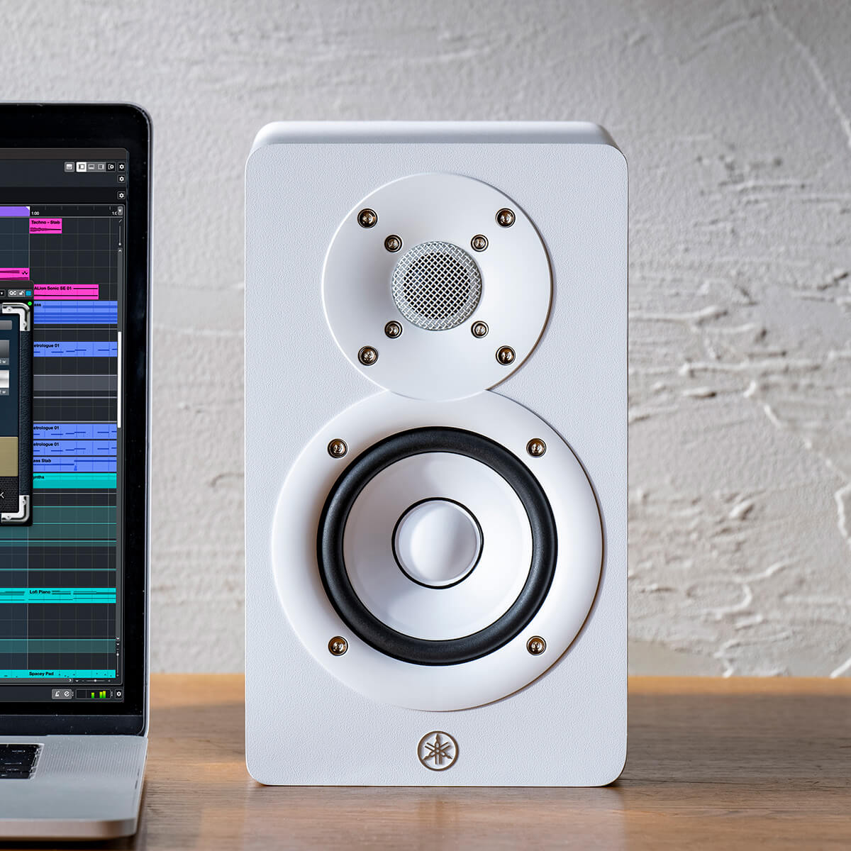 Yamaha HS5W 5" Active Studio Monitors (Pair) - White