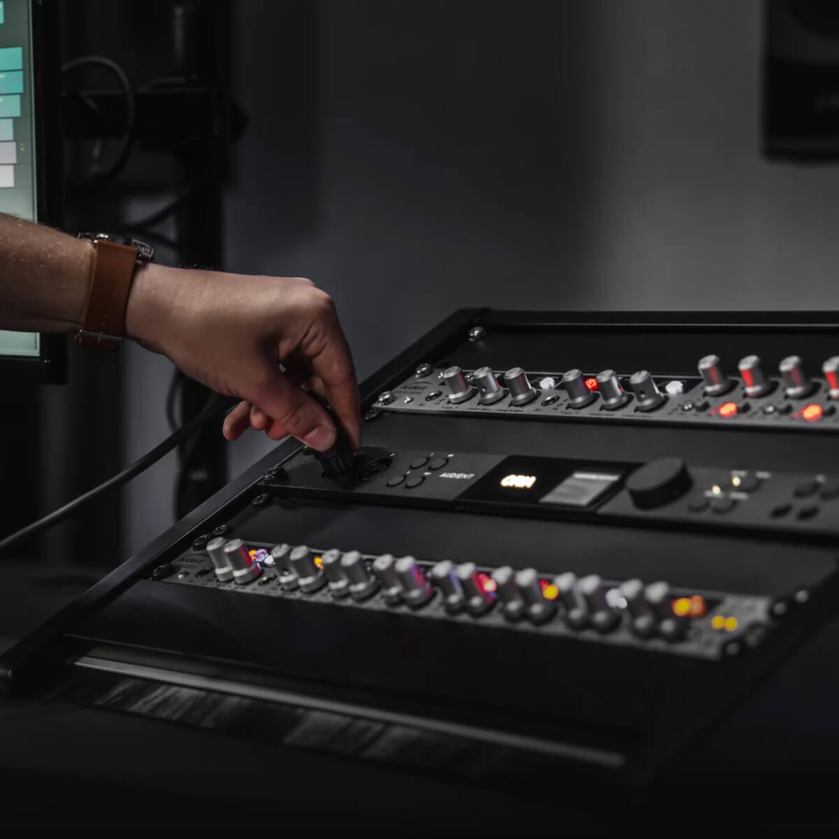 Audient ORIA 16-Output Immersive Audio Interface and Monitor Controller