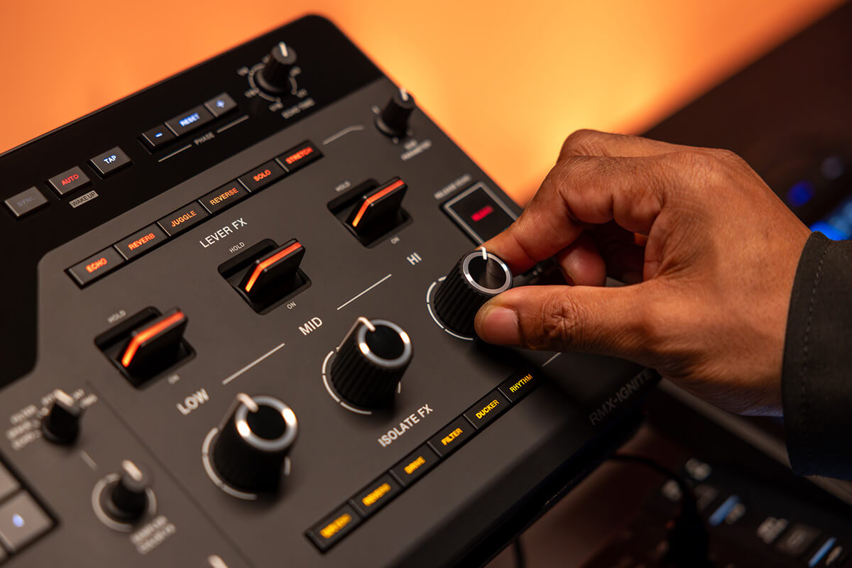 AlphaTheta RMX-IGNITE DJ Effector 3-Band FX Processor & Sampler