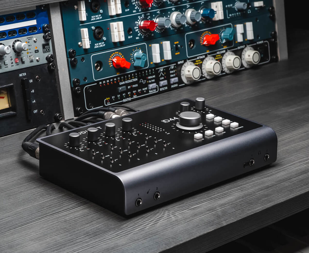 Audient iD44 MKII 20-In/24-Out High Performance Audio Interface