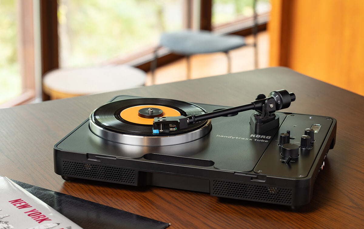 Korg Handytraxx TUBE Portable Record Player with Nutube Pre-Amp