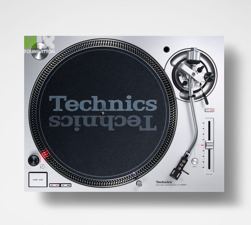 Technics SL-1200MK7 Direct Drive DJ Turntable (PAIR) w/FREE Ortofon Concorde Mix Cartridges Package