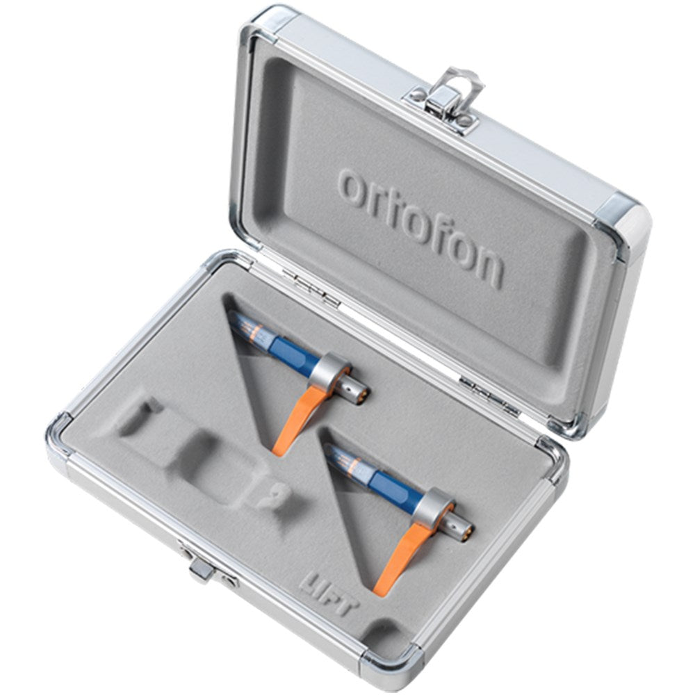 Technics SL-1200MK7 DJ Turntable (PAIR) with Ortofon DJ Cartridges