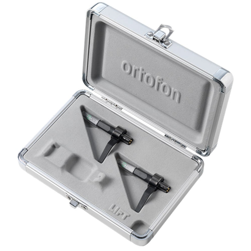Technics SL-1210MK7 Direct Drive DJ Turntable (PAIR) w/ FREE Ortofon Concorde Cartridges Package