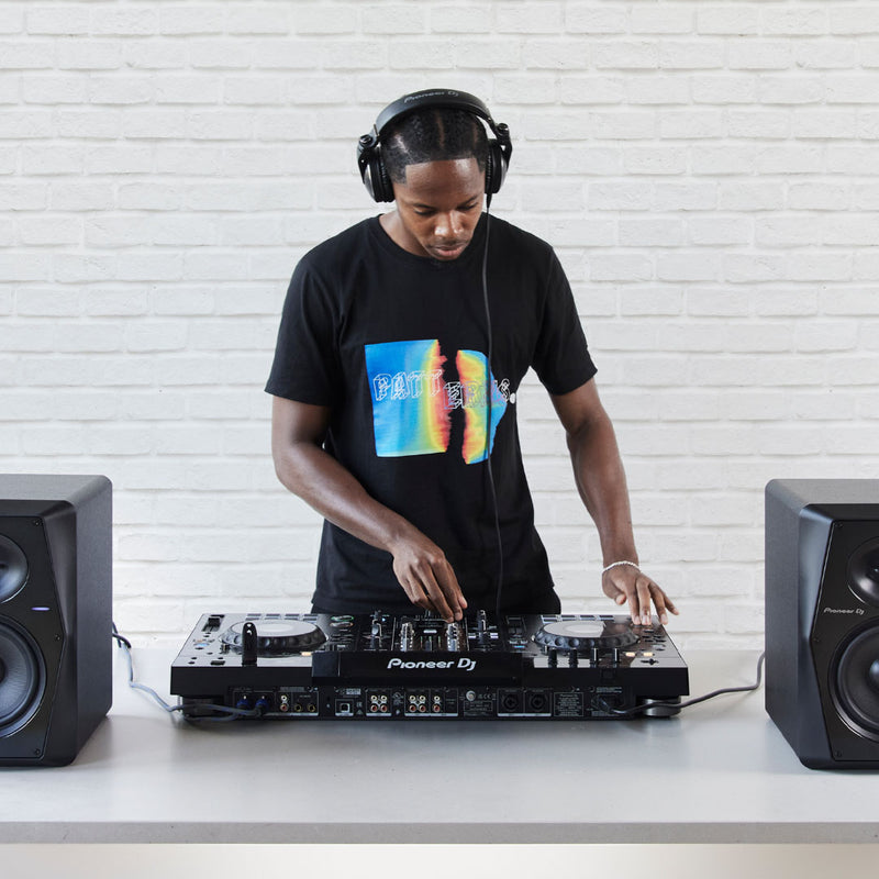 Pioneer XDJ-RX3 2-Channel All-In-One DJ System for Rekordbox & Serato DJ with 10.1" Touchscreen